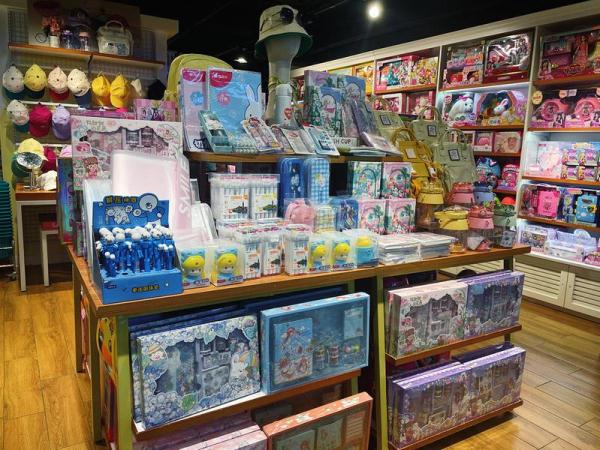 文具变玩具,学生追捧老师担忧!