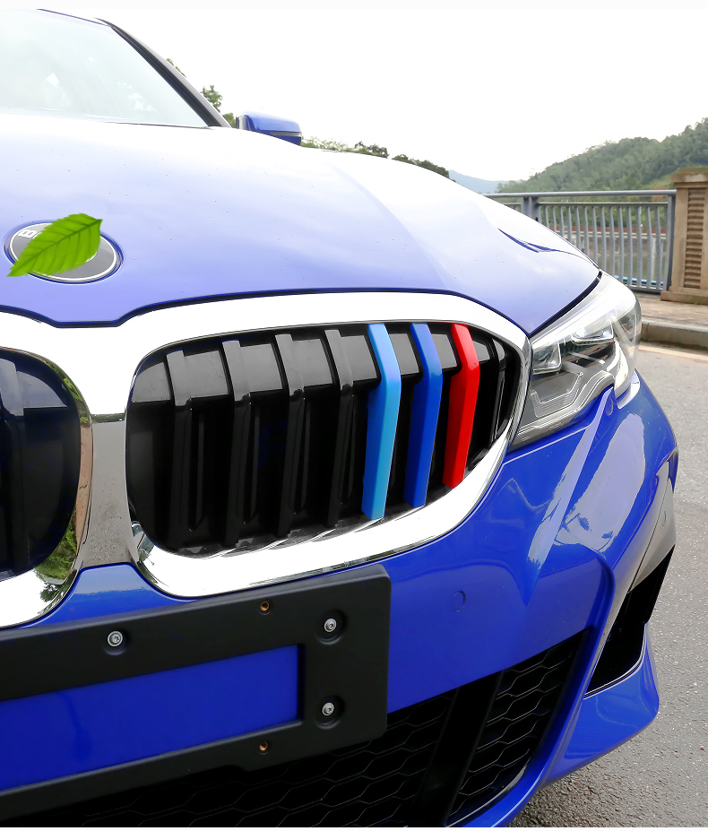 宝马中网三色条含义是什么