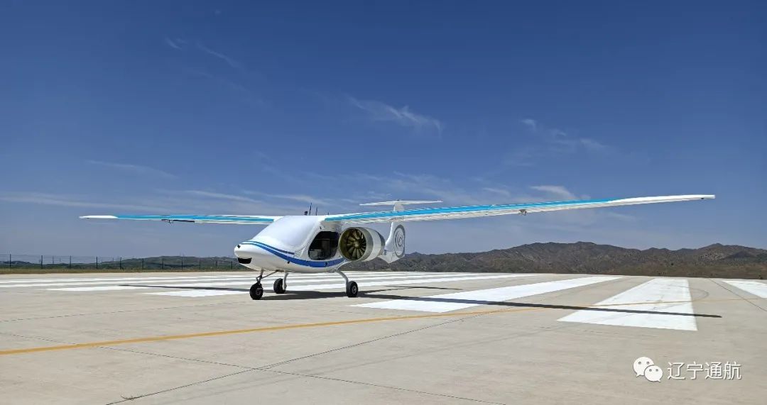 祝贺!国内首架电驱涵道风扇无人机首飞成功