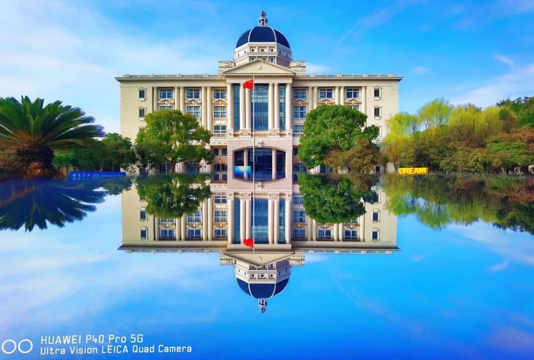 春色满园,上海外国语大学美景如画