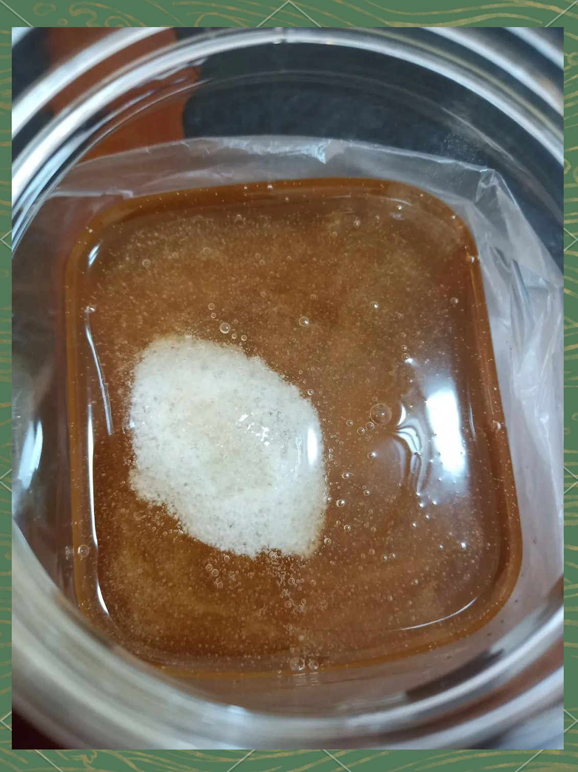 蜂蜜结晶是什么原因,质量问题有改变吗(蜂蜜结晶是怎么回事啊)
