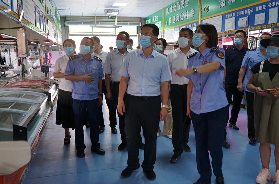 "创文"进行时|单舒平调研指导农贸市场"创文"工作