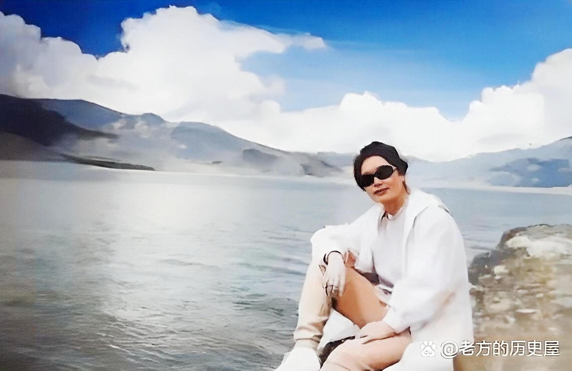 她是开国将军谢富治的独生女,她的名字叫谢小沁.聪明地生活.