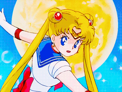 本是普通初中生的月野兔,在遇到水手月亮露娜之后人生发生了天翻地覆