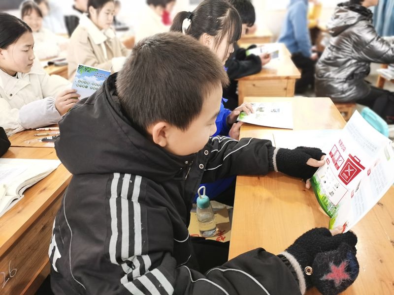 麻城中学开展"垃圾分类 你我同行"主题活动
