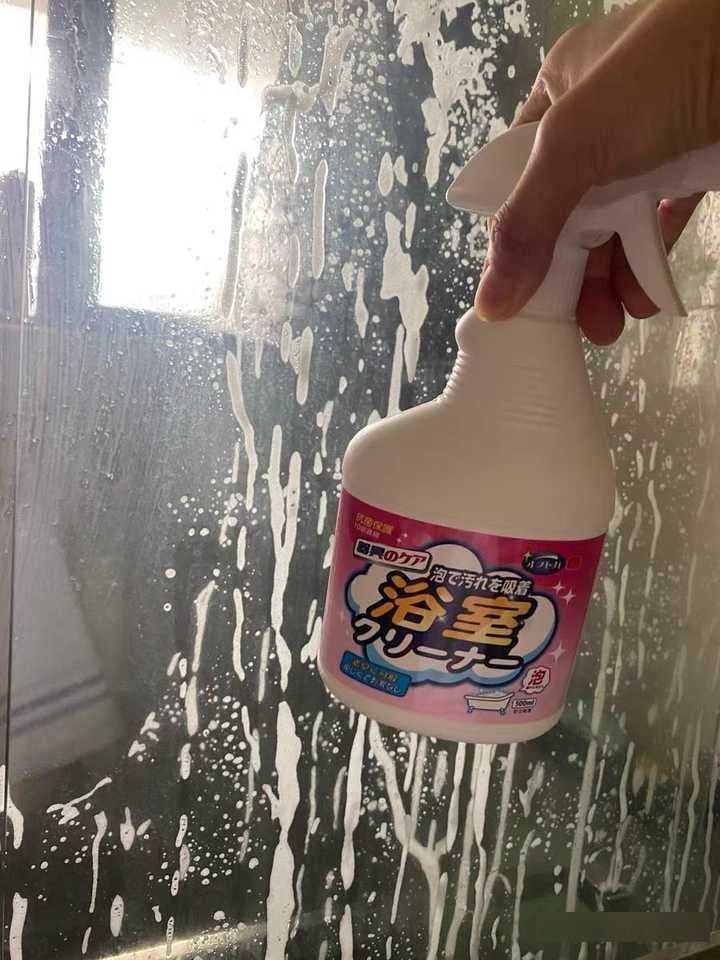 怎么去除镜子上水渍印?