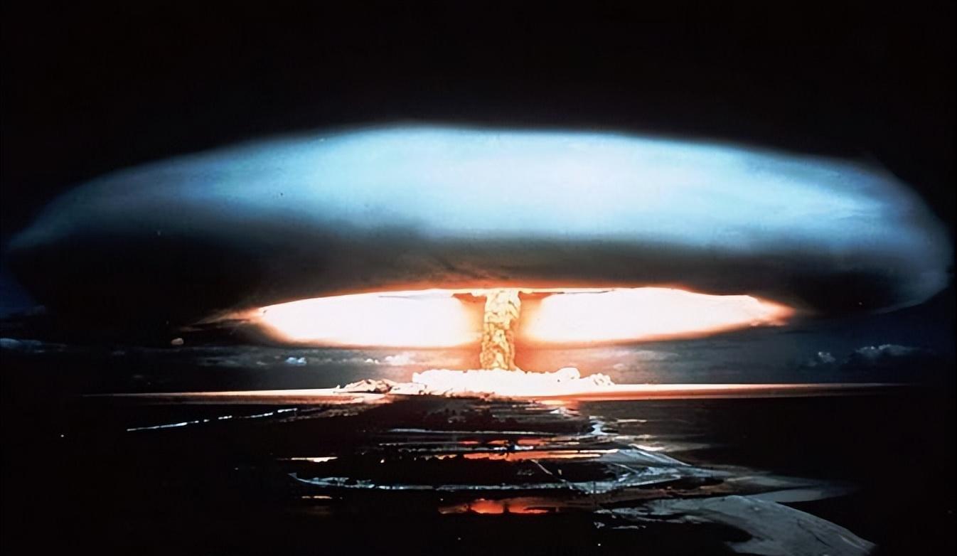 能潜航1万公里,可携亿吨级核弹的波塞冬核鱼雷,会在黑海试爆吗