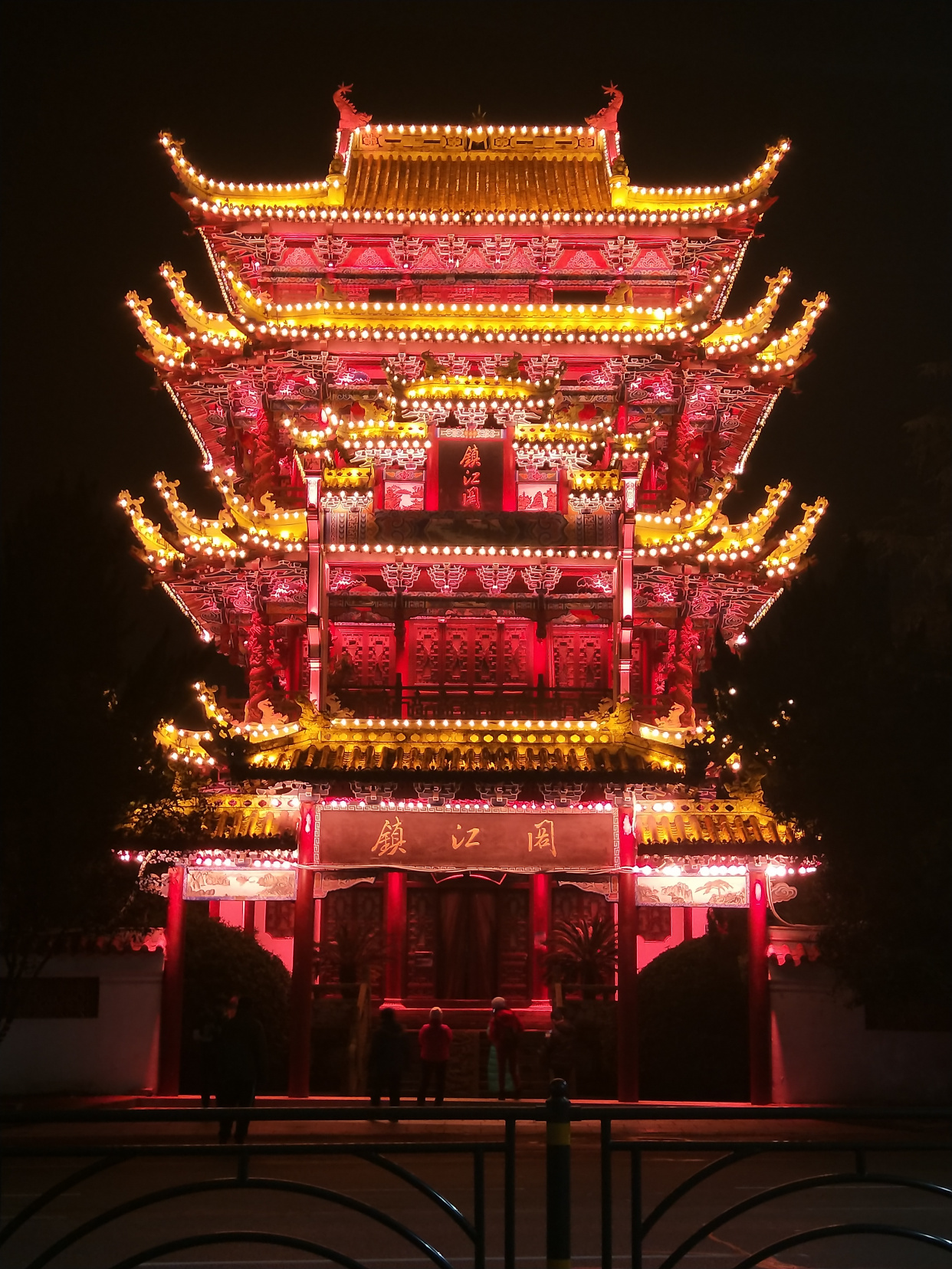 镇江阁:堪称不逊于黄鹤楼的宜昌城标