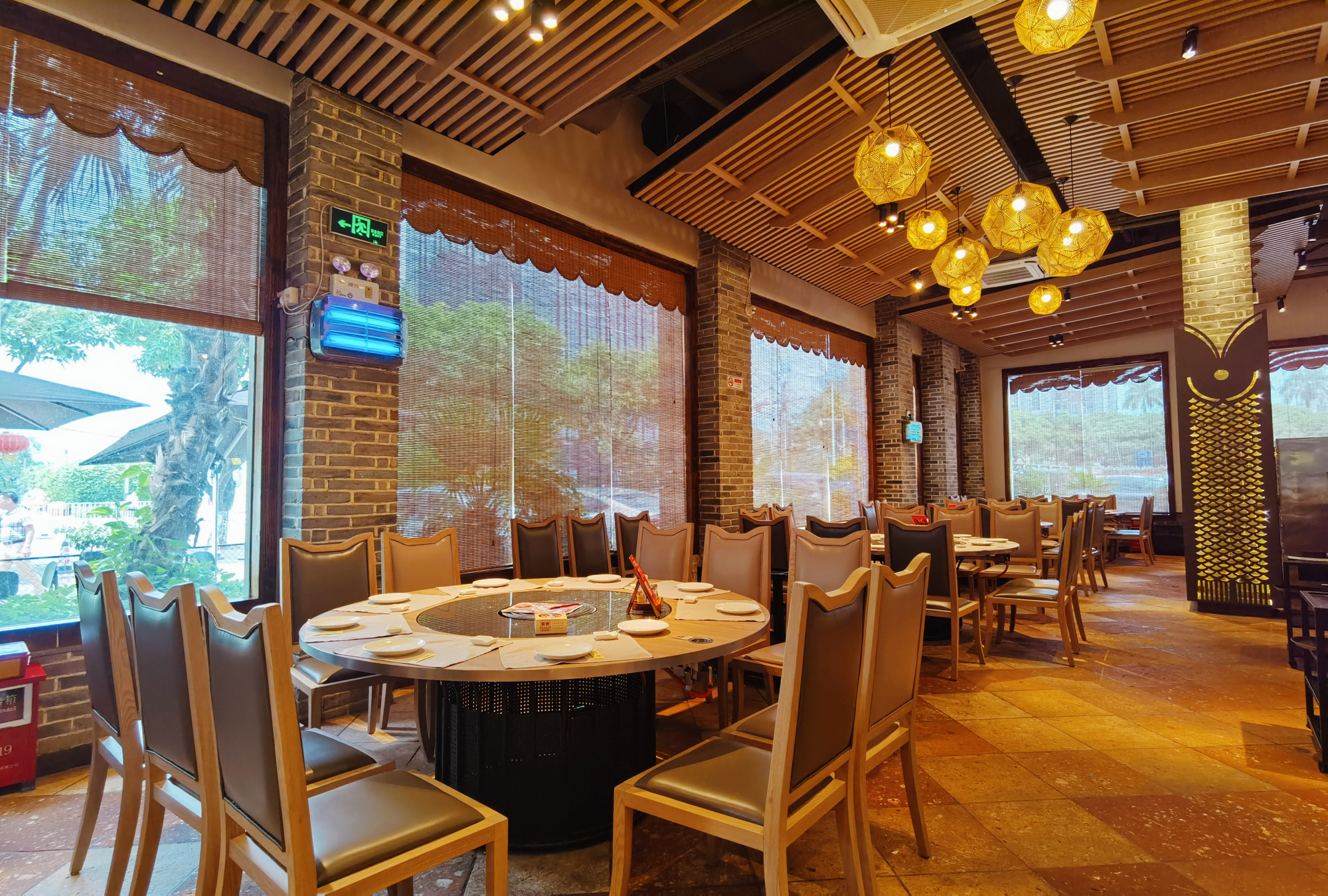 顺德菜对色香味形的追求有多极致?在滋粥楼就能找到答案