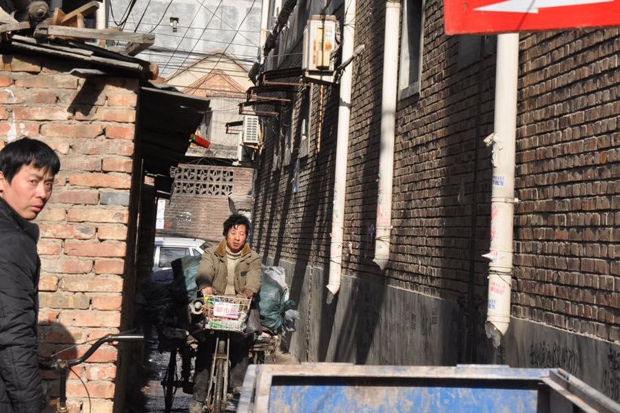 北京一处城中村,曾经的这里高材生无数,但现在沦为散步的公园