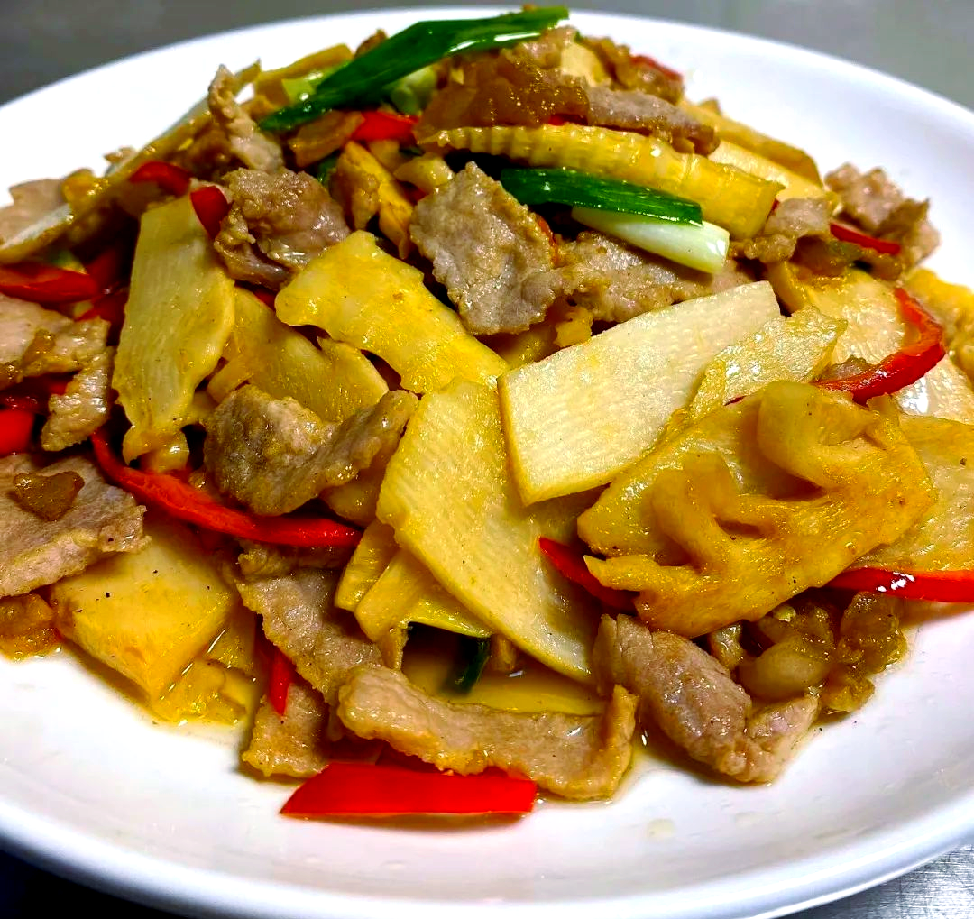 竹笋炒肉的家常做法,脆嫩爽口,美味健康!