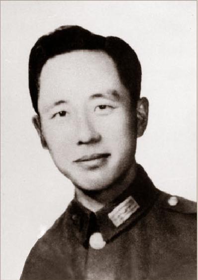 国军一少校在东北被俘,报出绝密代号902后,肖劲光司令亲自接见