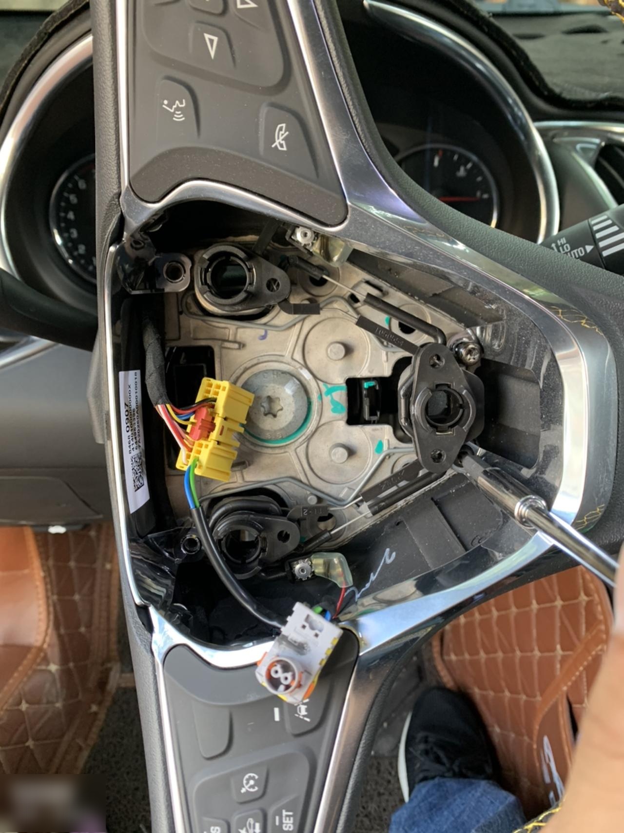 20款迈锐宝xl更换换挡拨片 飞机档把怎么样?