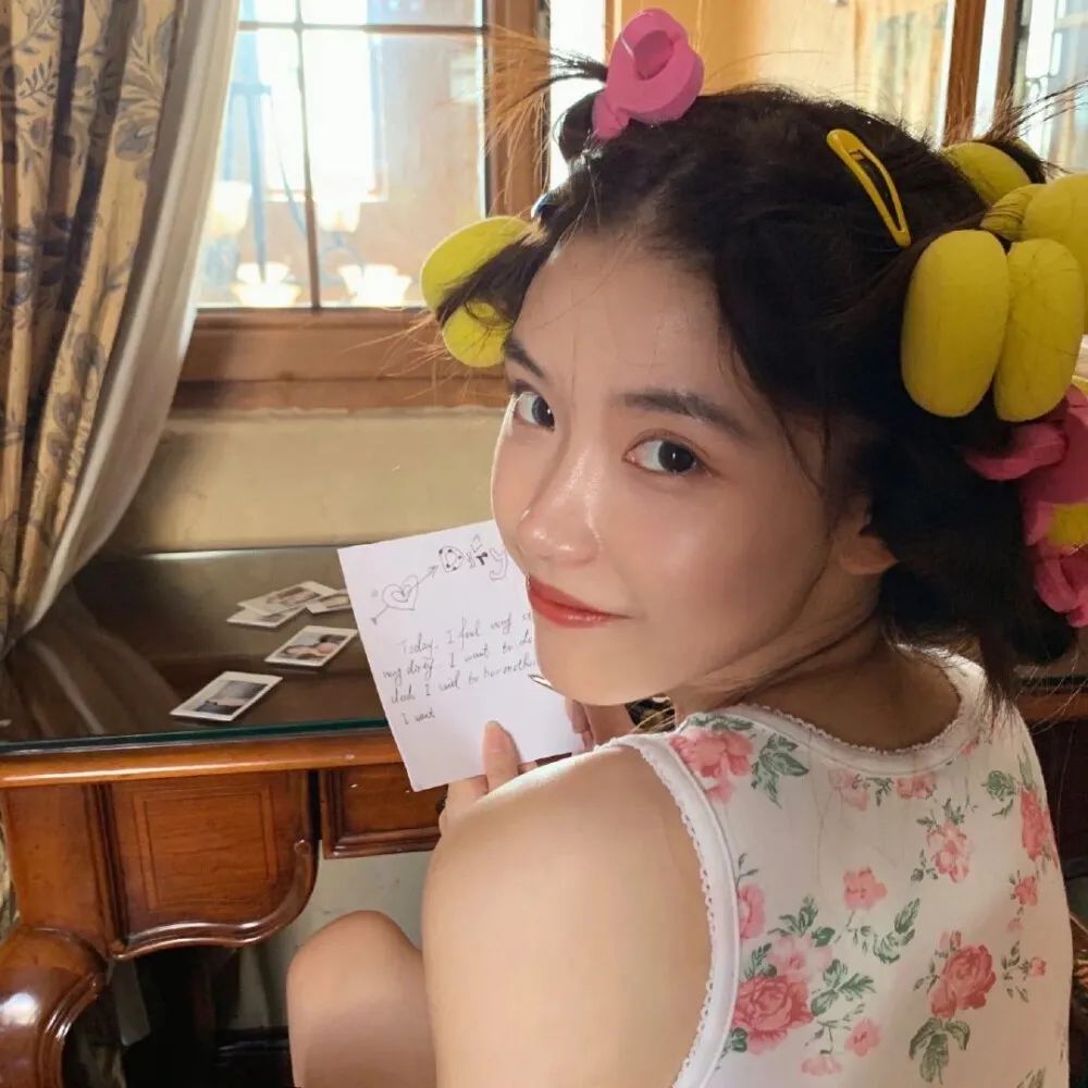 靓女靓仔快换微信头像