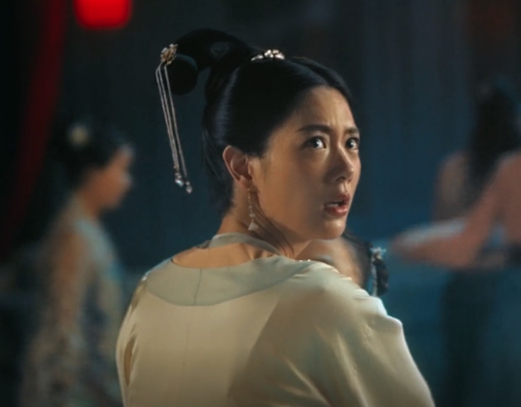 电影《长安伏妖》克拉拉领衔出演,为什么还要"扬短避长"?