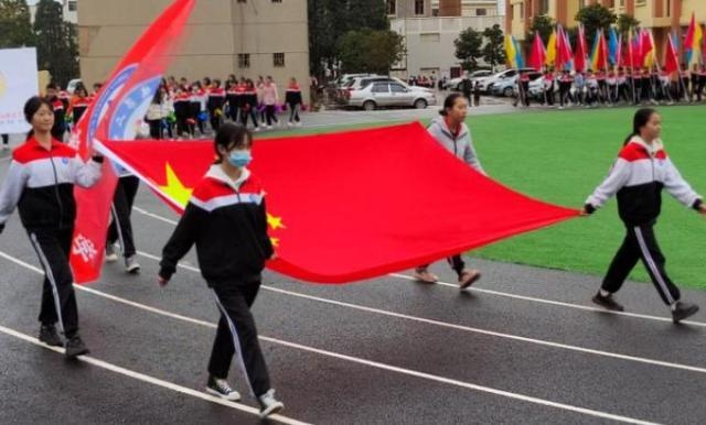 越州镇第二中学第32届冬季体育艺术节圆满结束