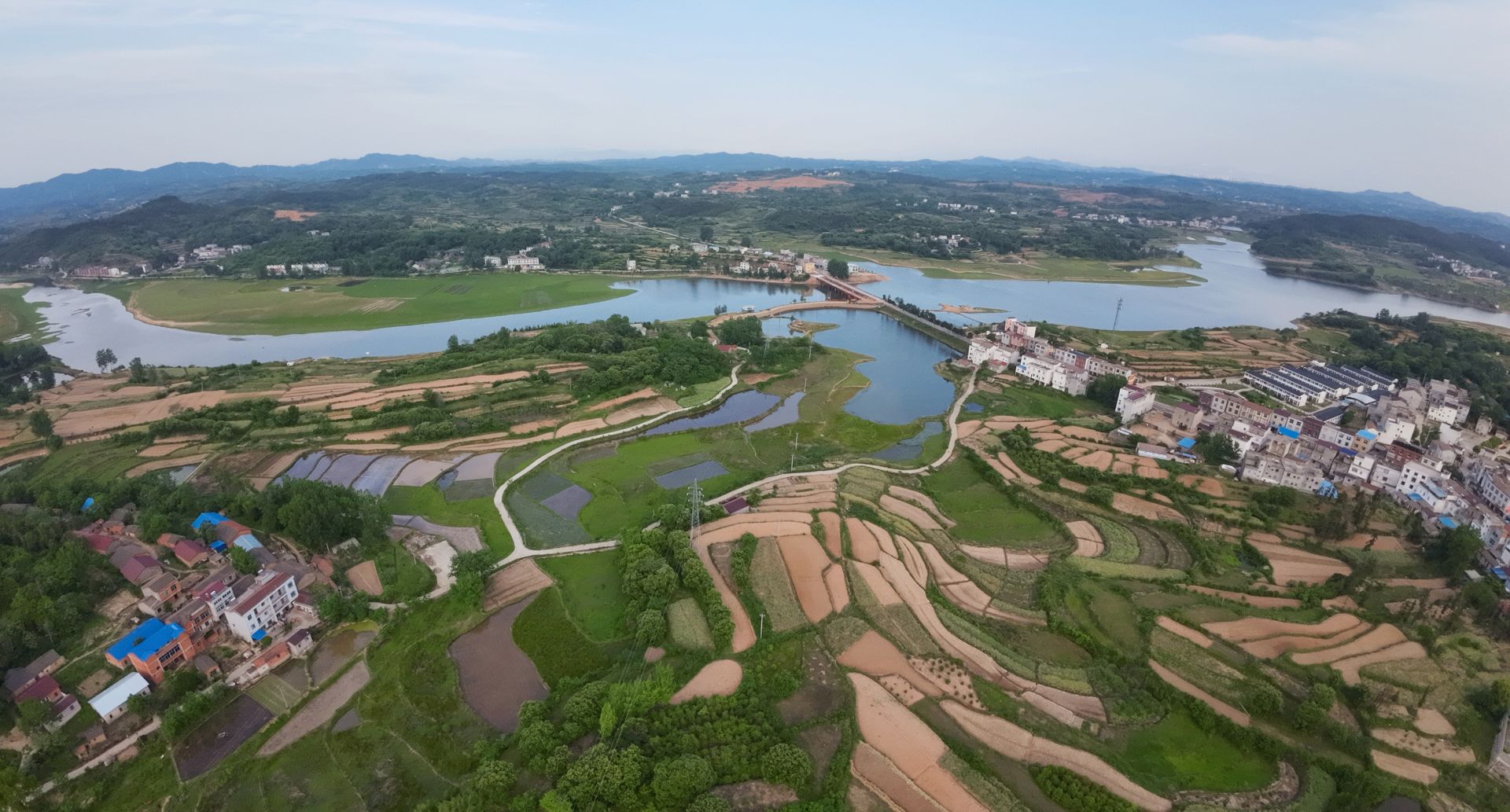 花样麻城丨红绿融合 山水顺河