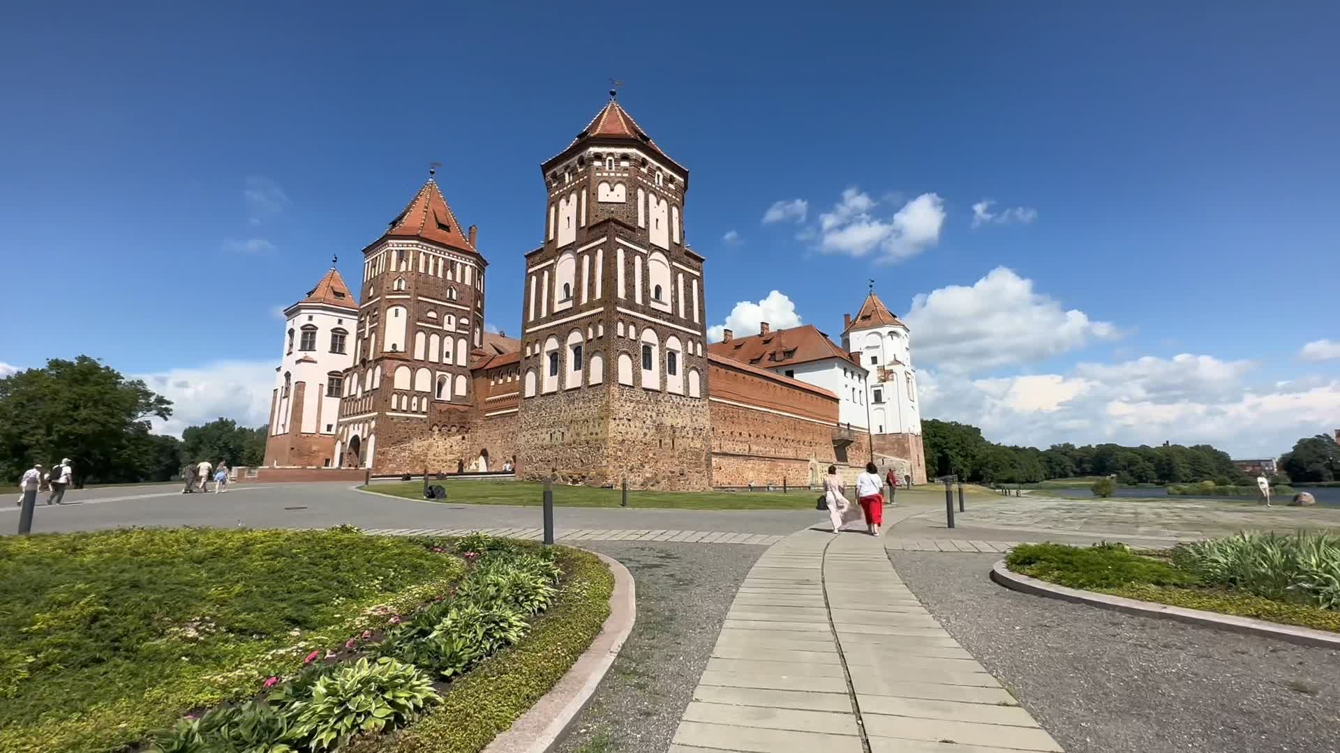 走进白俄罗斯米尔城堡