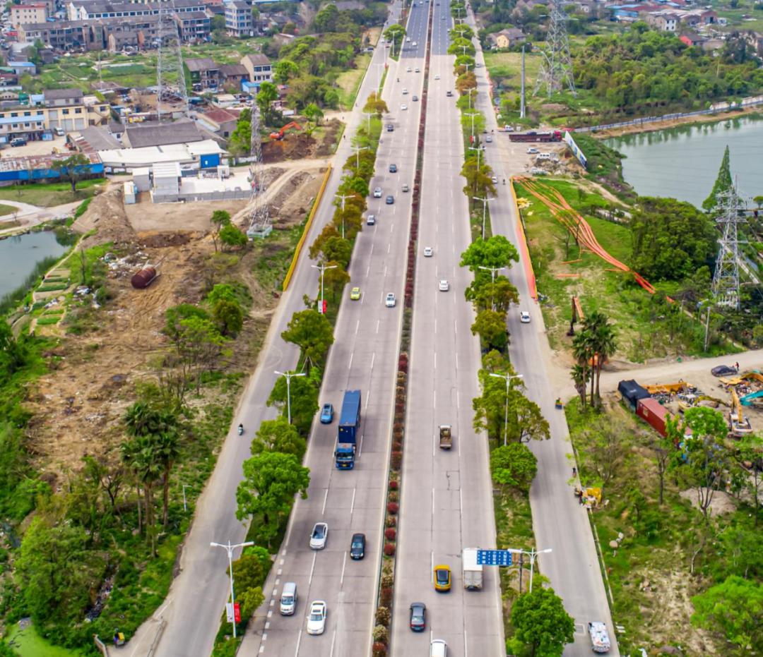 因受东环大道路泽太高架二期施工影响,东环大道(现代大道—洪家南环线