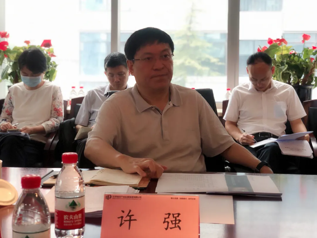 北京市科委,中关村管委会党组书记许强听取八月瓜等机构专题汇报