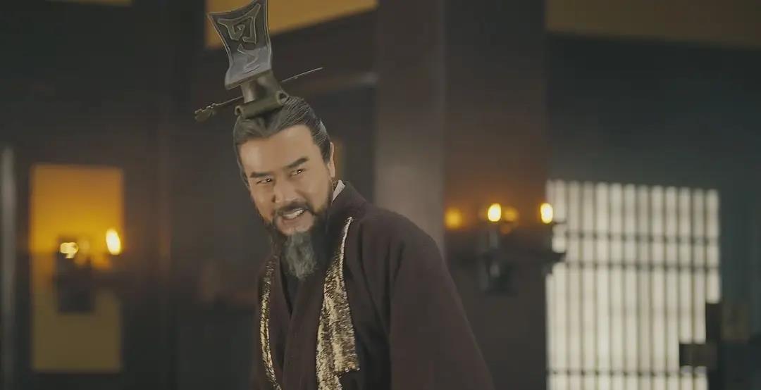 演员于和伟,跑龙套12年,靠蹦迪大火,今片酬过千万