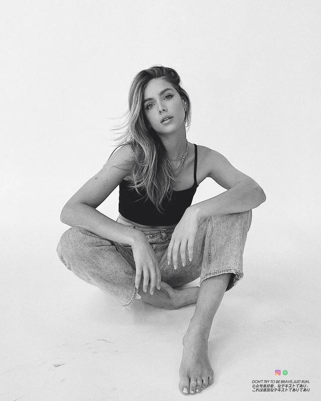 kari riley:178的身高拥有大长腿高颜值,更要命的是极致火辣身材