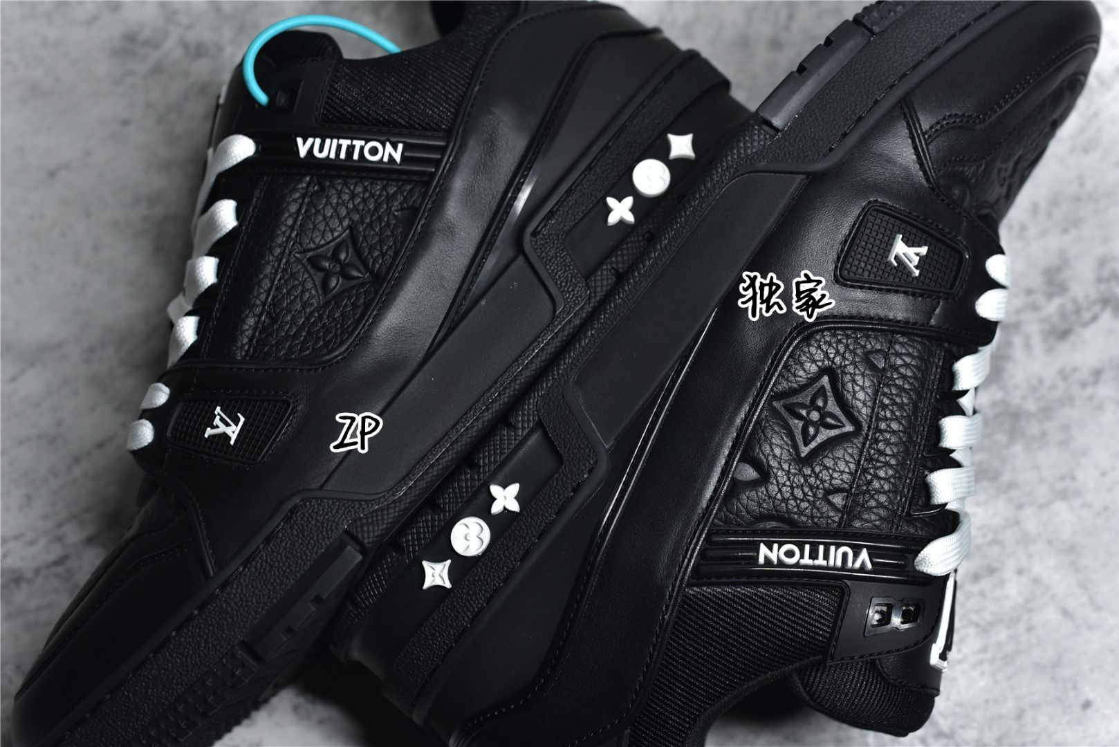 louis vuitton lv trainer 黑武士 低调奢华真假版本对比