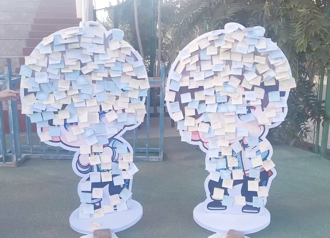 新生心声墙:校园温暖新体验