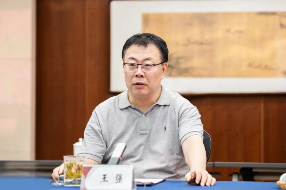 山西焦煤与中煤科工重庆研究院举行交流座谈会