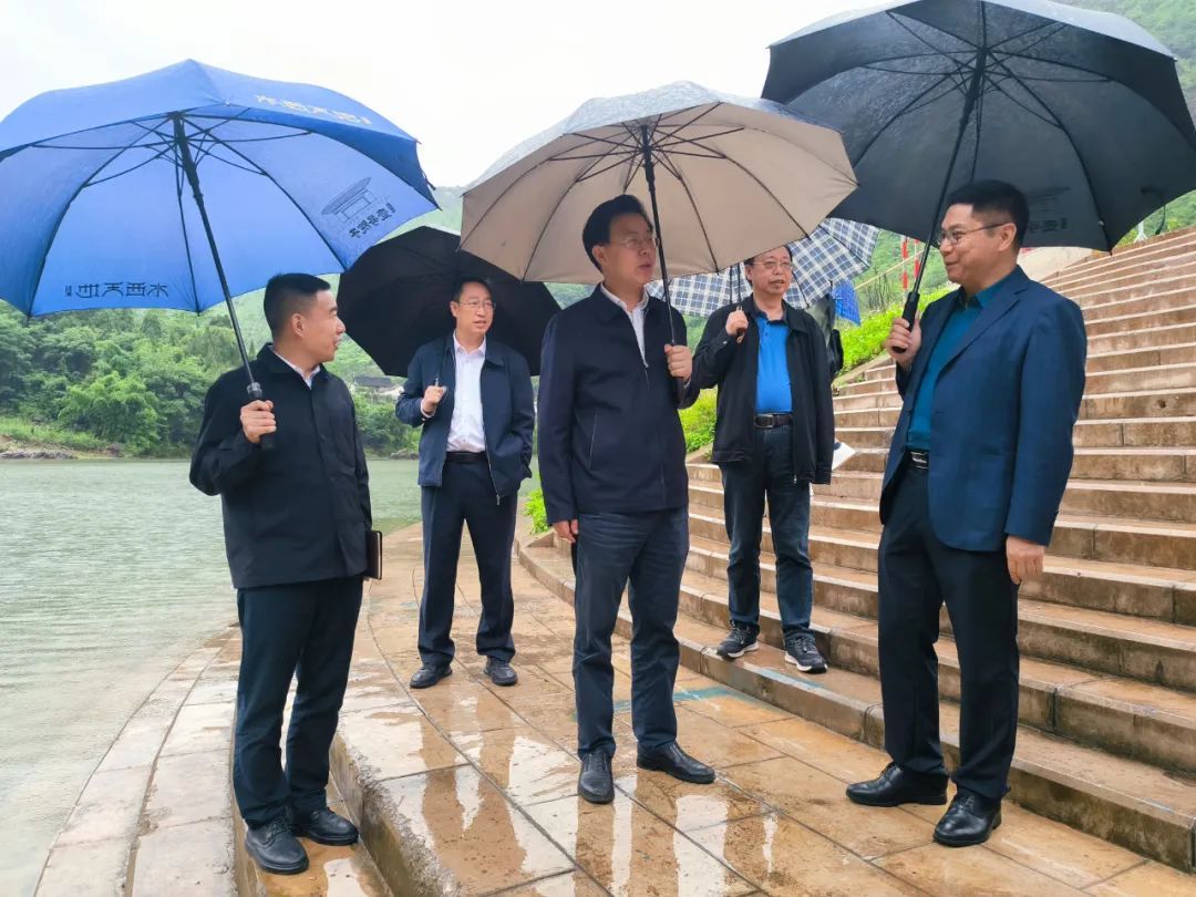 毕节人大常委会主任张翊皓因突发疾病离世,享年59岁!