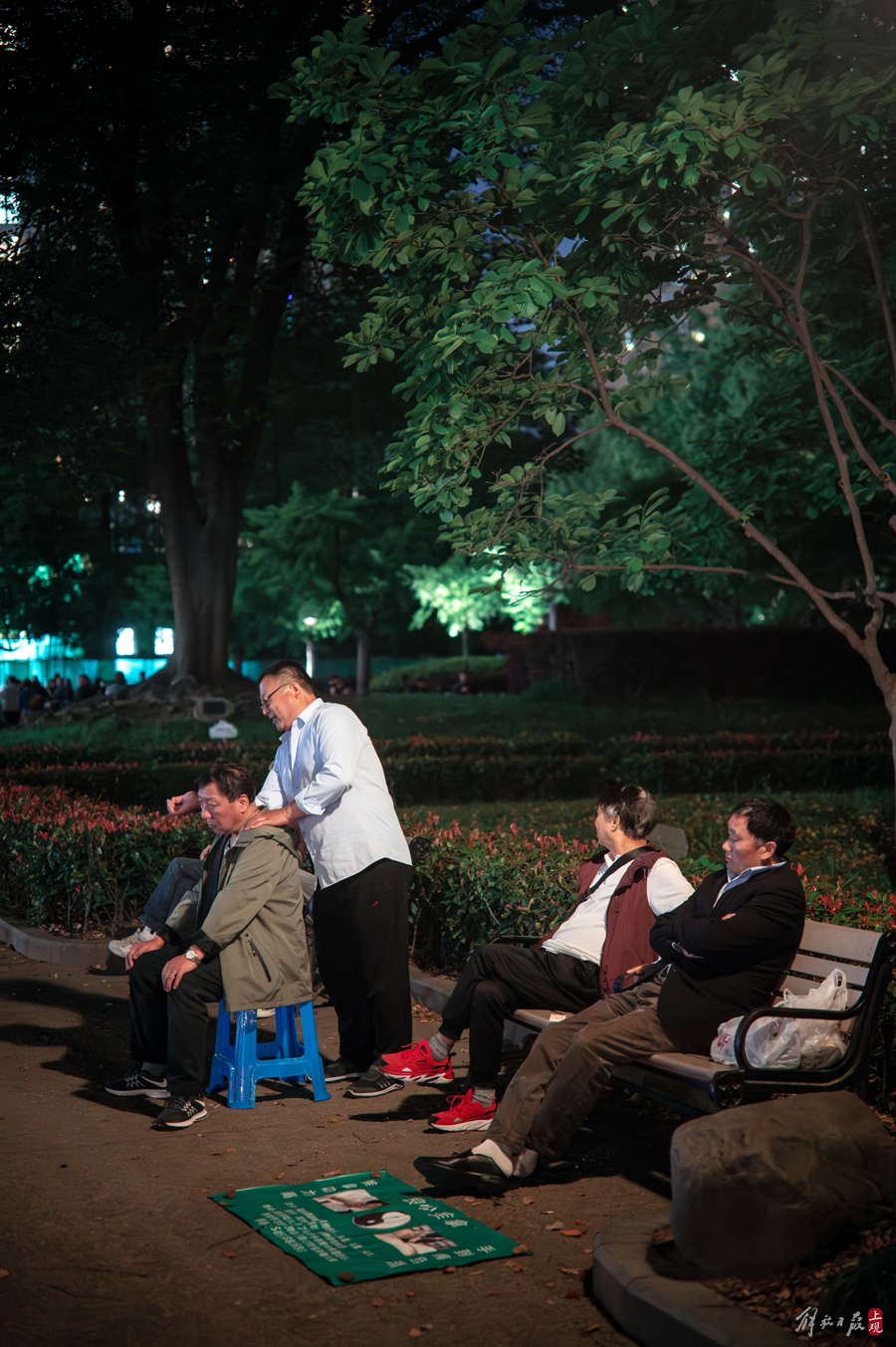 到了晚上,有人如鱼得水,"24小时公园"今年还会再推