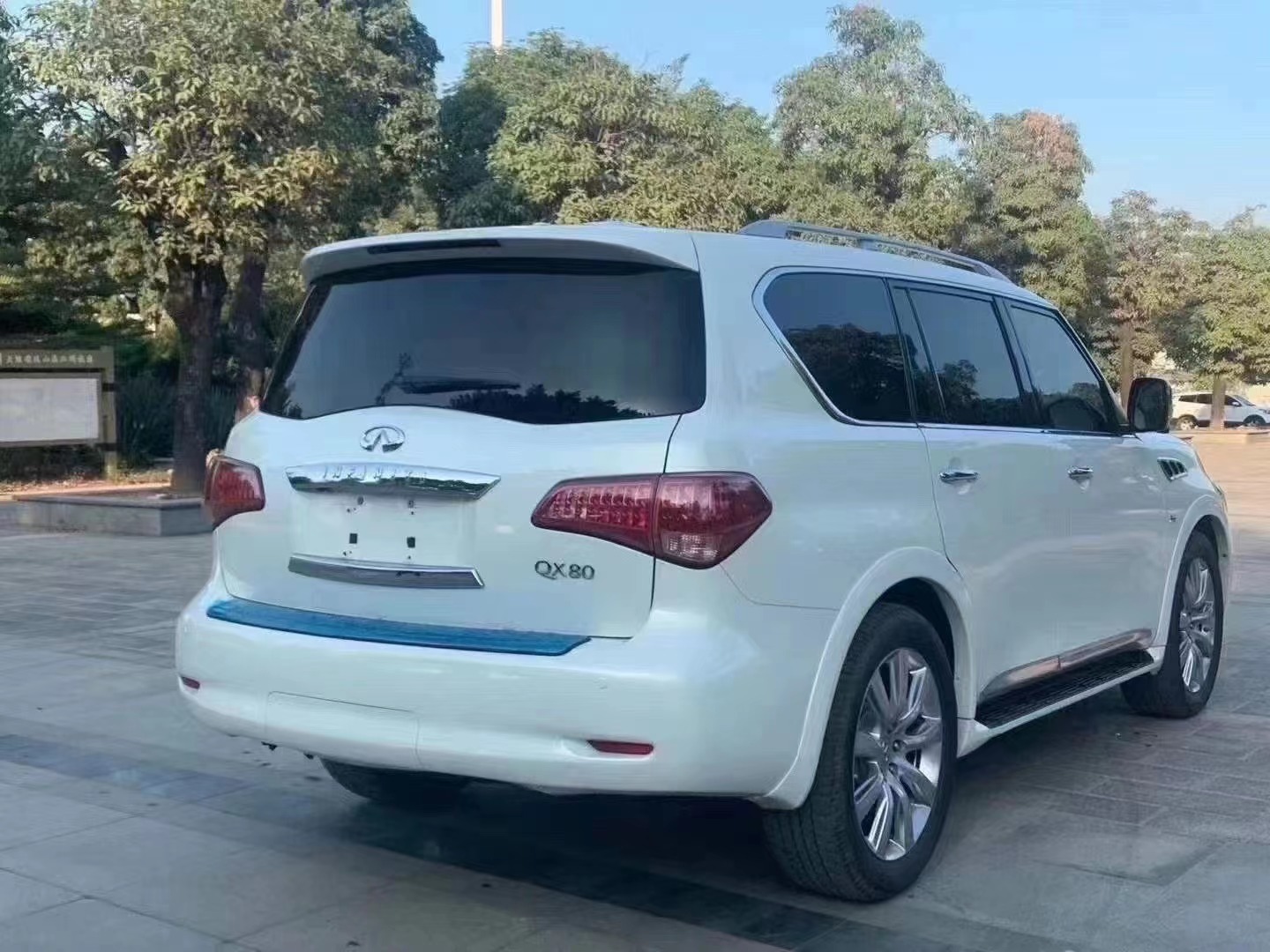 英菲尼迪qx56报价新款图片