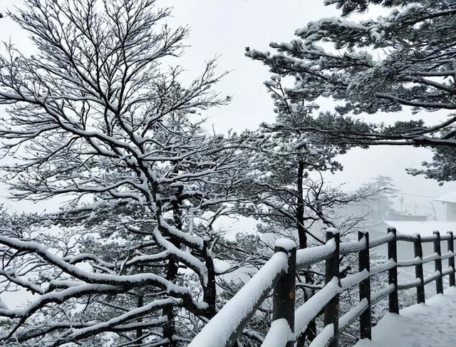 尧山雪景图片