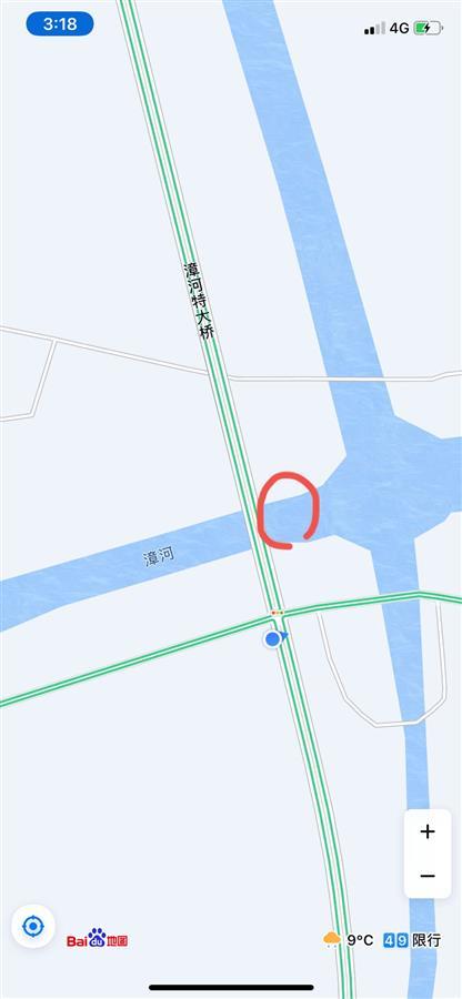 为打捞渔民尸体搜寻近20天,橡皮艇靠近滚水坝时侧翻