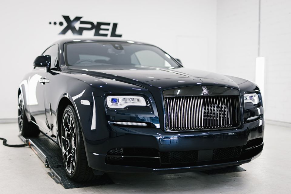 劳斯莱斯变身"钻石王子"引发争议,个性化美车需谨慎