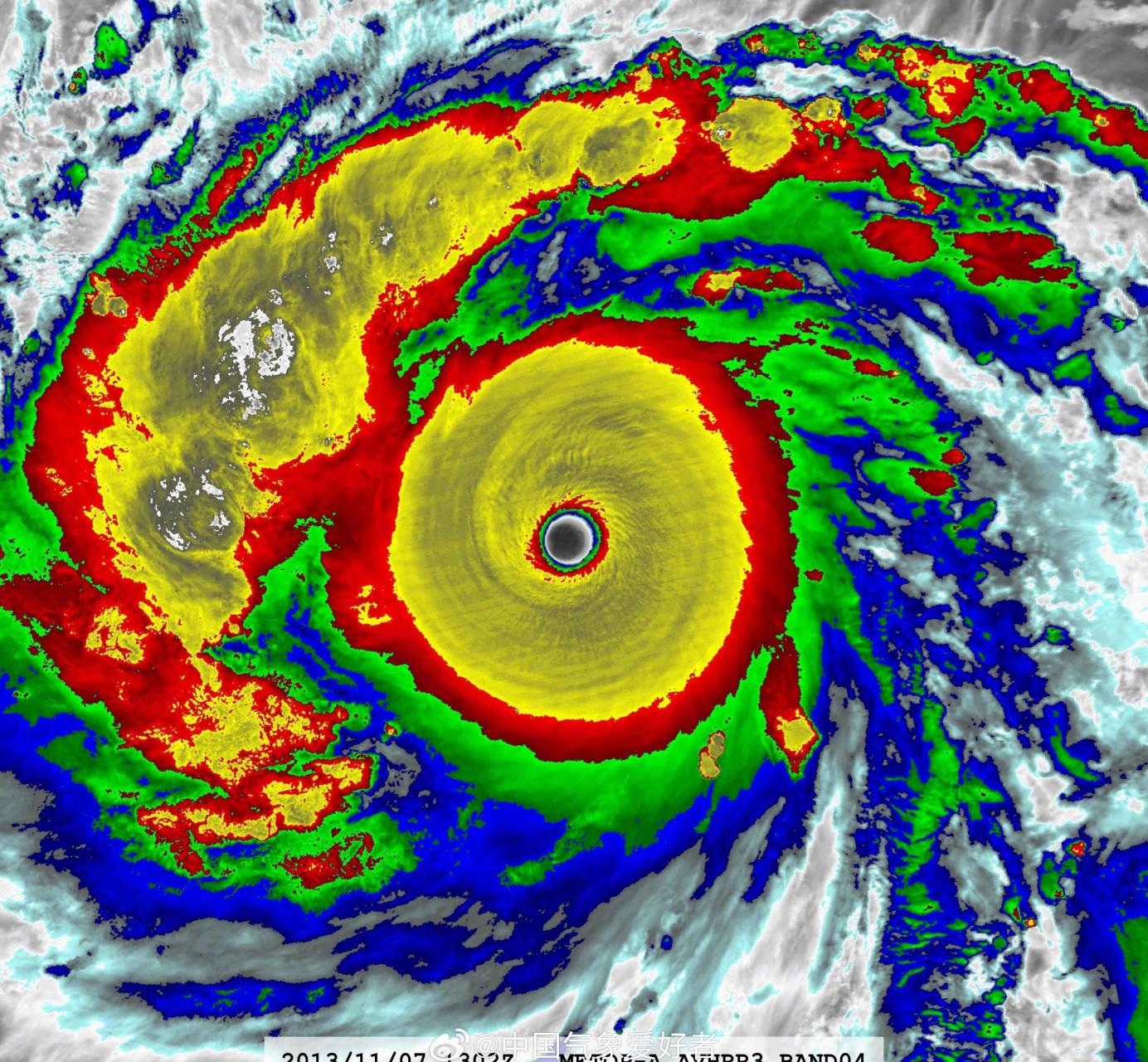 台风海燕# 十年前的今天,也就是2013年11月7日夜间,超强台风海燕的