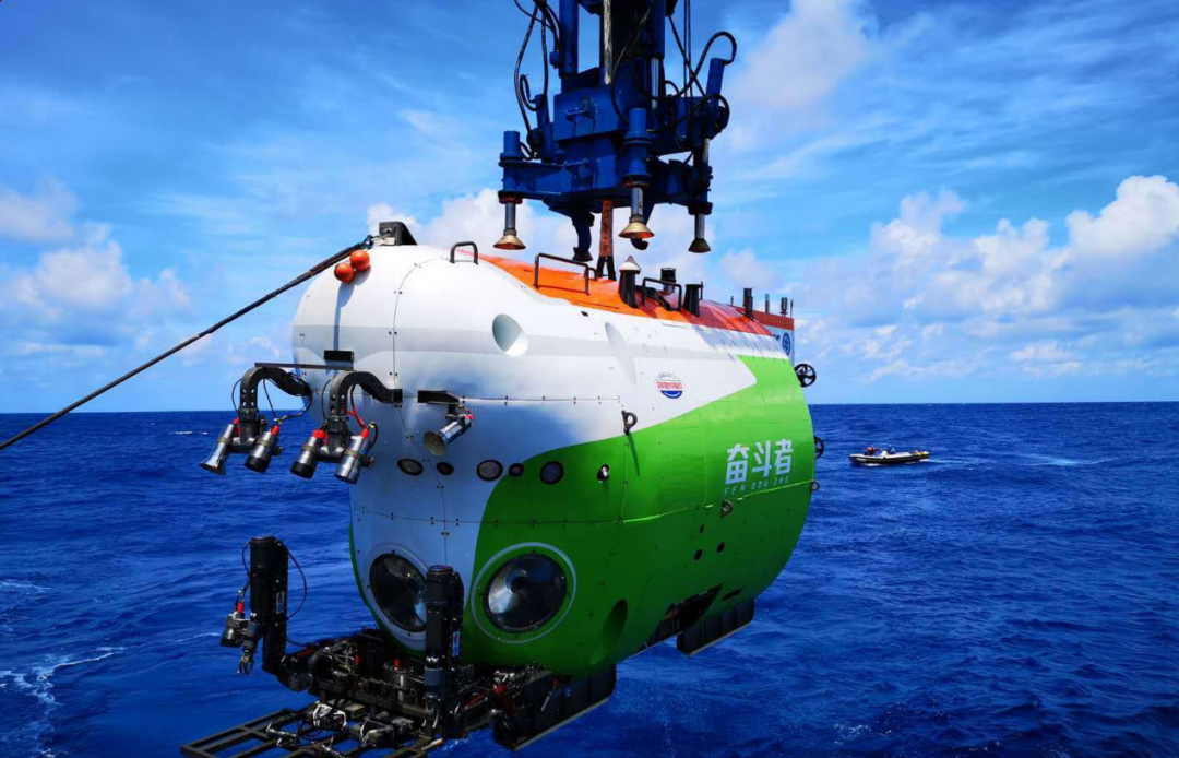 利器善事:深海潜水器发展简史