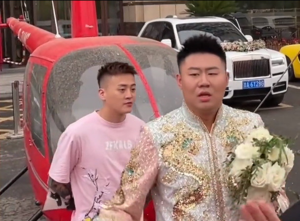 女网红大萌结婚陪嫁千万资产,婚礼现场过度奢侈,婆婆却一脸不满