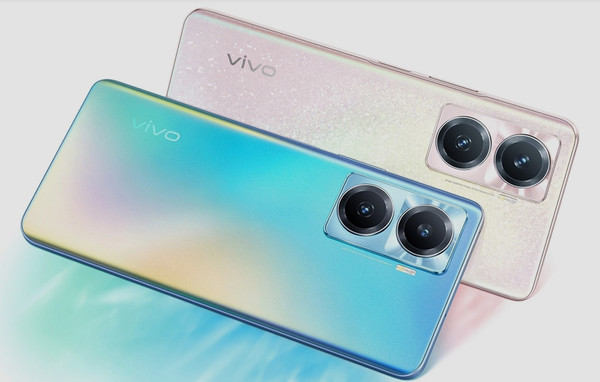 vivo手机vivo y22s有蓝色和绿色两款配色可选,预计将配备一块90hz的