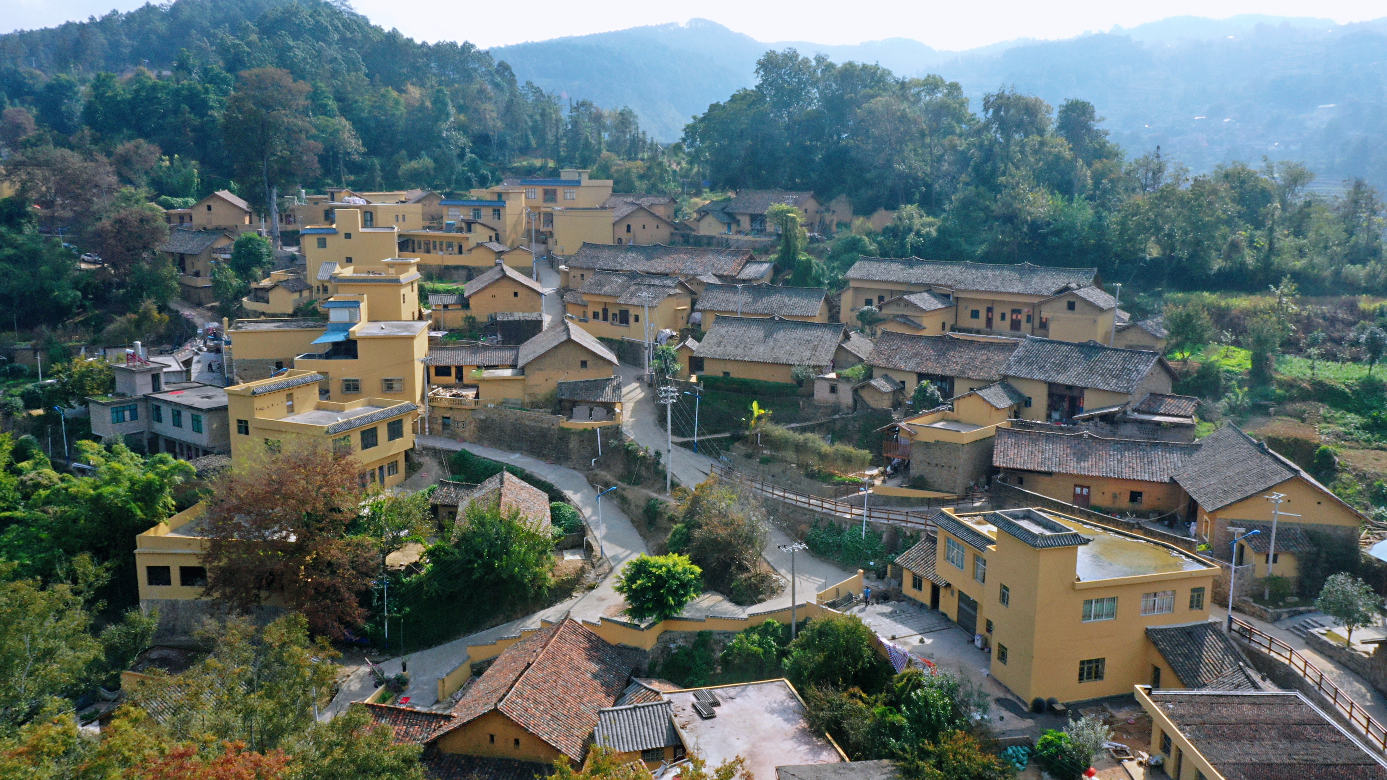 「康养胜地 人文兴义」兴义市乌沙镇普梯村:特色村寨