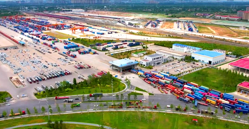 组图:西安国际港站已成为西北地区最大国际物流枢纽中心站