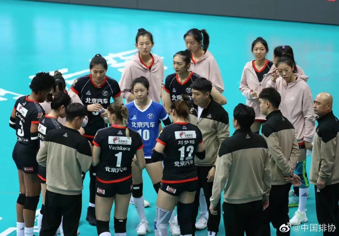 专访北汽女排主教练初辉:年轻球员得到提升 对于球队未来充满信心