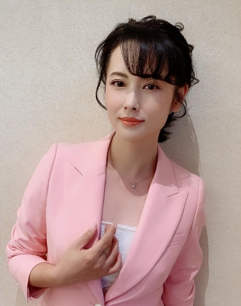 演员田亮老婆图片