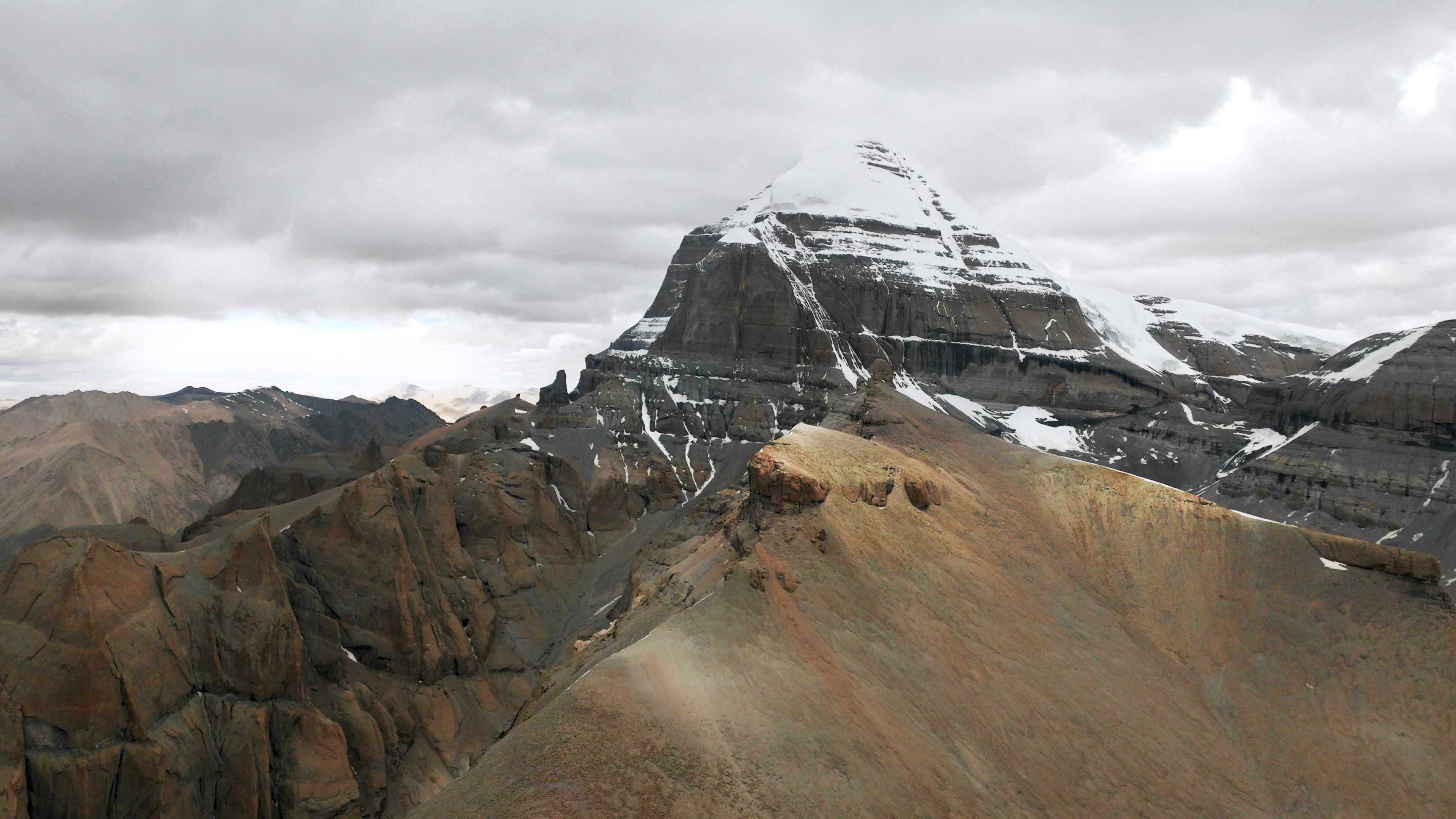 亲眼看到冈仁波齐,才知道何为万水之山「冈仁波齐」