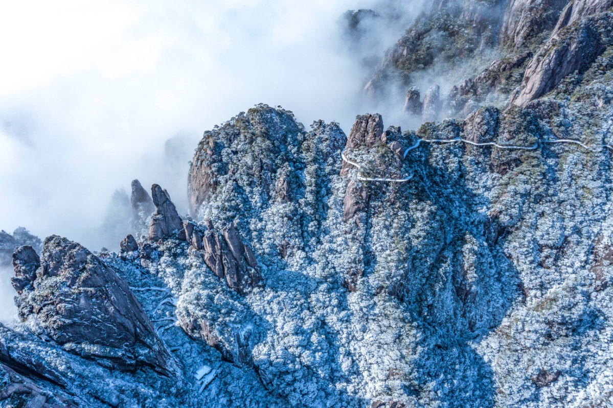 上饶三清山雪景图片