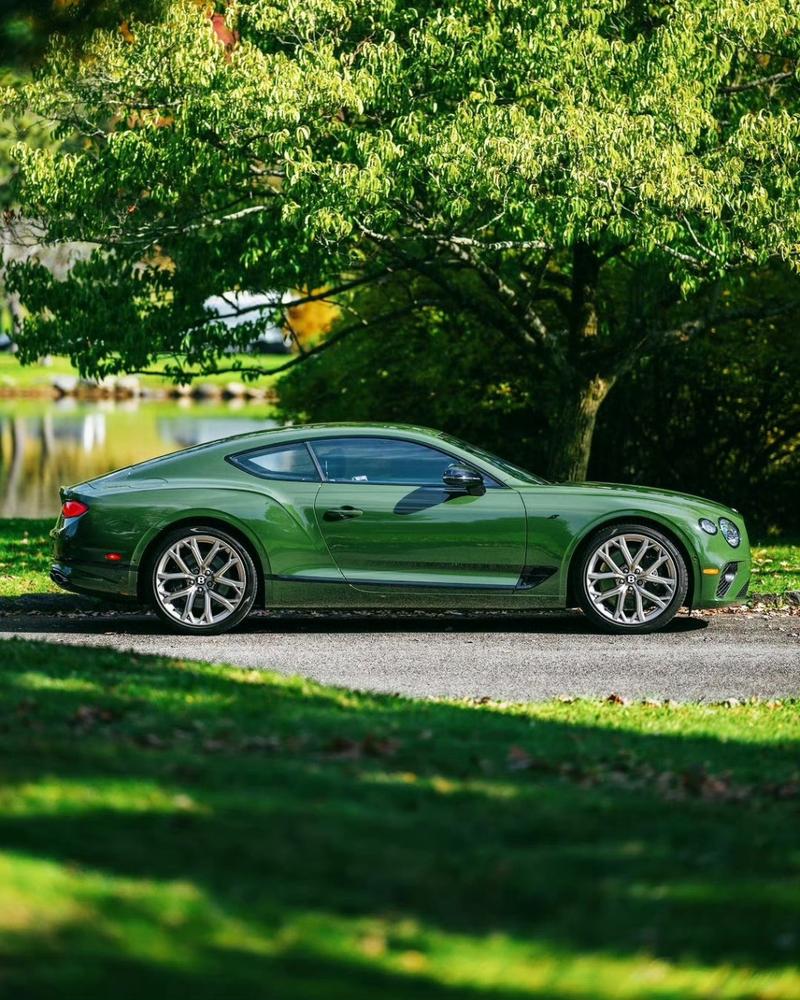 绿色汽车是指那些环保,节能,低排放的汽车