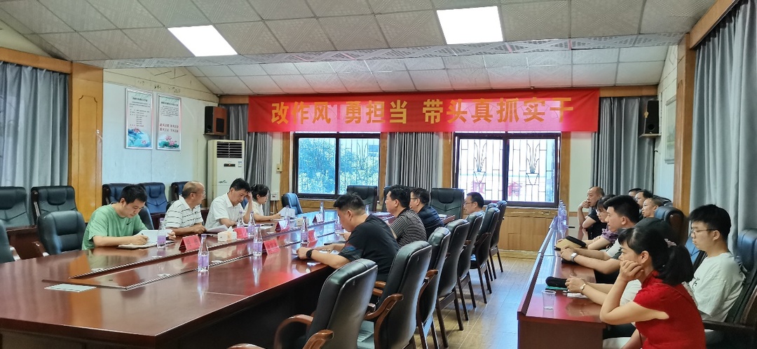 祁东县政协民主评议教育工作组到祁东县职业中专开展座谈会