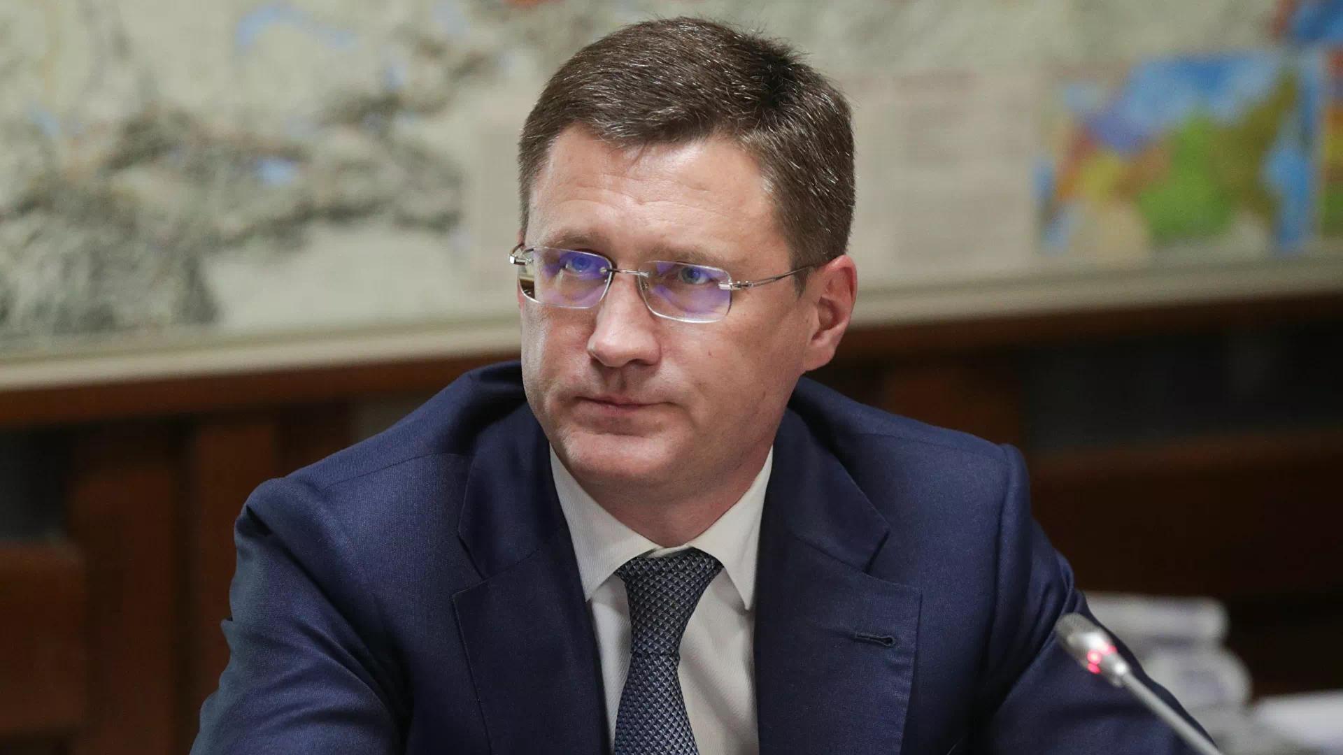 诺瓦克:俄罗斯不打算像天然气那样将石油出口转为以卢布支付