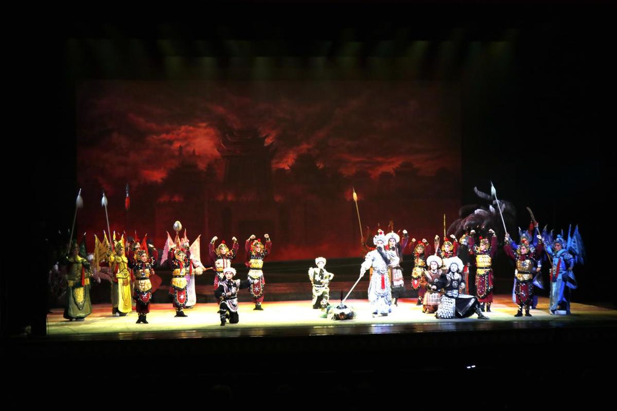 漯河市豫剧团创排《郾城大捷》亮相第十一届武汉"戏码头"中华戏曲艺术