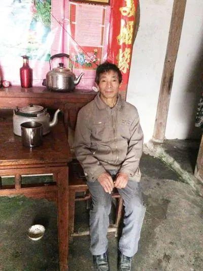「池州好人馆」陈文炎:照料病妻26年无怨无悔
